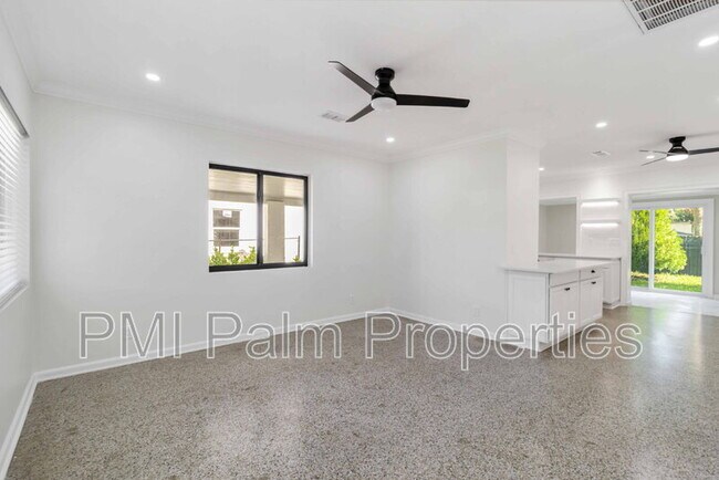 Building Photo - 431 52nd St