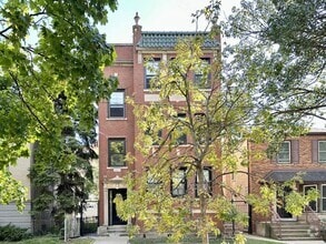 Building Photo - 2617 W Rascher Ave