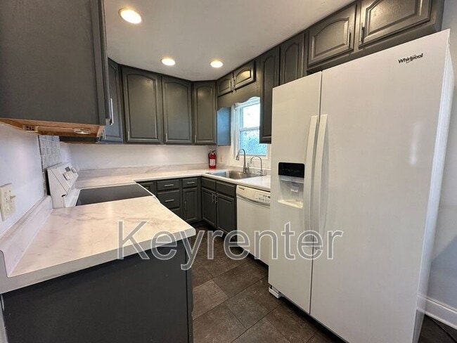 Building Photo - 138 Arkansas Ave