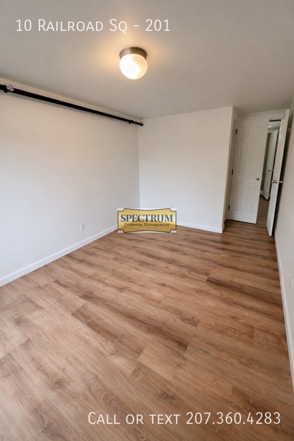 Building Photo - 10 Railroad Square