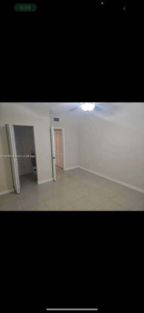 Building Photo - 2200 E Preserve Way