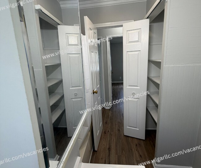 Building Photo - 4049 Tennessee St