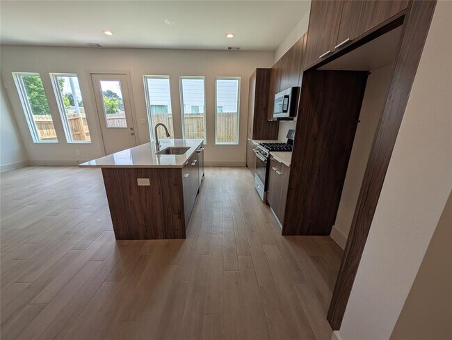 Building Photo - 4403 Abaco Ln