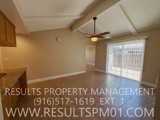 Building Photo - 5568 Hillsdale Blvd