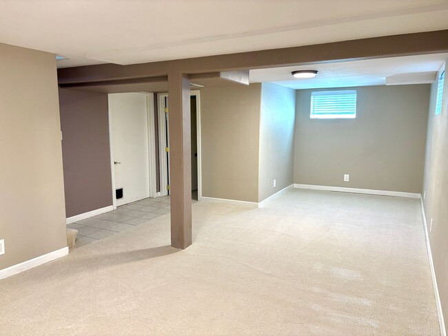 Building Photo - Spacious Montavilla Home on Corner Lot with Hardwoods, A/C, 1 Car Detached Garage, Finished Attic...