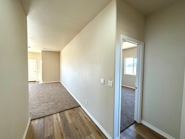 Building Photo - Come Check Out this Beautiful 2025 New Build!!!! *MOVE IN SPECIAL, $500 OFF OF THE FIRST MONTH RENT*