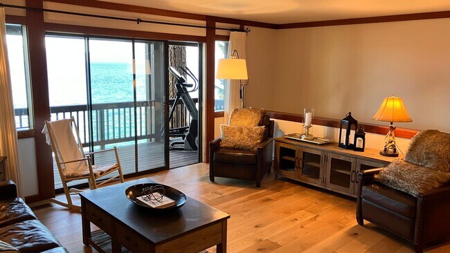 Building Photo - Furnished Lakefront home with amazing Lakeviews