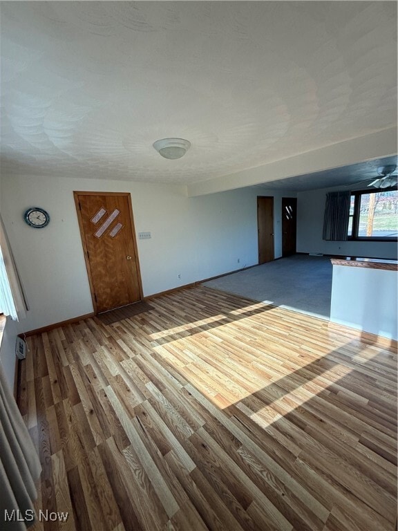 Building Photo - 964 Country Club Dr