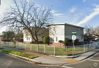 Building Photo - 4143 N Pershing Ave