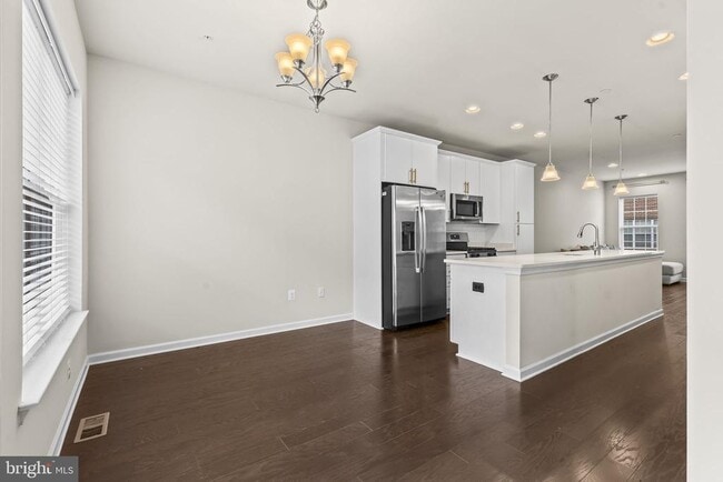 Building Photo - 7118 Rowlock Aly