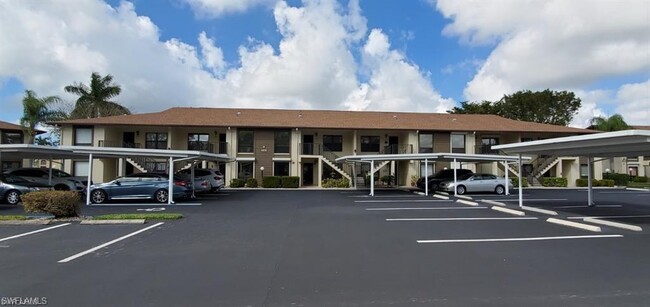 Building Photo - 4410 Chantelle Dr
