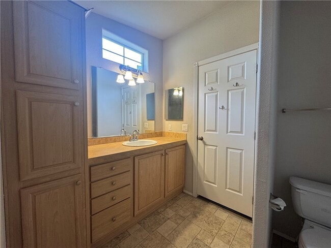 Building Photo - 10044 Kent Rd