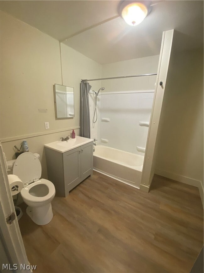 Building Photo - 4435 State Rd