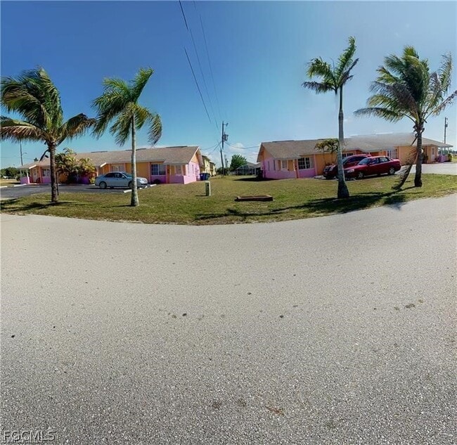 Building Photo - 309 SW 3rd Pl