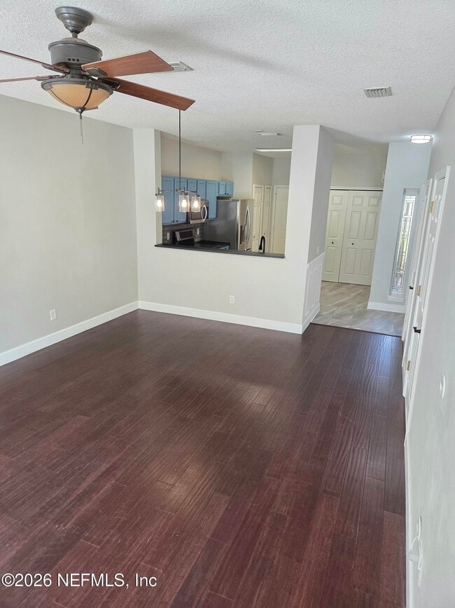 Building Photo - 307 Southern Branch Ln