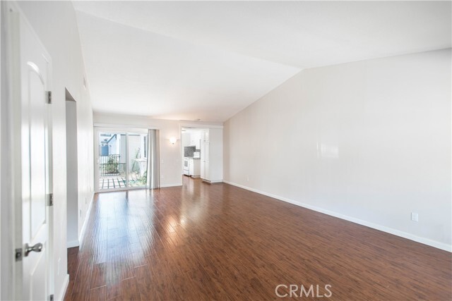 Building Photo - 26315 Roundtree Ct