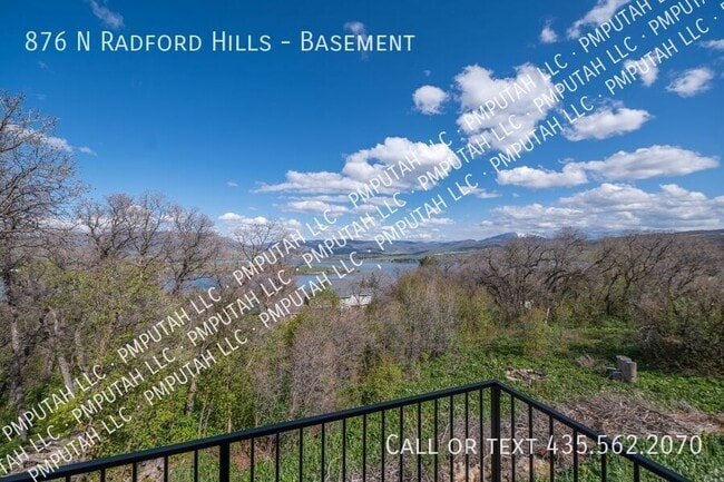 Building Photo - 876 N 5150 E