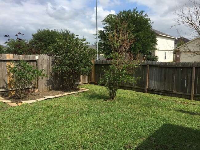 Building Photo - 19702 Byron Meadows Dr