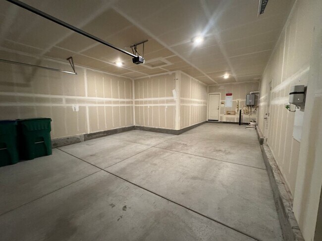 Building Photo - COMING SOON!! Stunning 4 Bed / 3 Bath NEXGEN Modern Home – $3,395/Month- Lesley Reilly Property