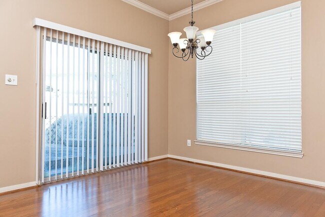 Building Photo - 17806 Scrub Oak Dr