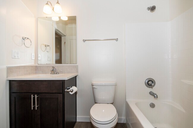 Building Photo - 10236 W Achillea St