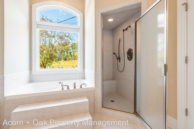 Building Photo - 5 br, 4.5 bath House - 51 Alecia Court