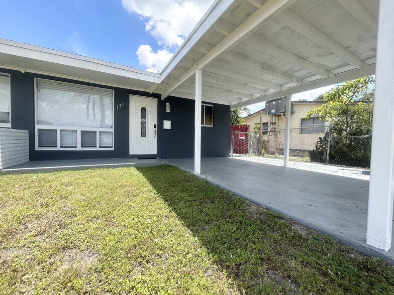 Building Photo - 131 NW 57th St