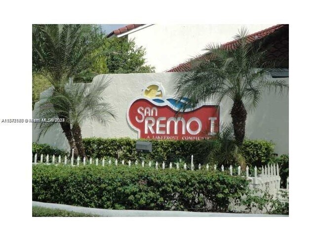 Building Photo - 1206 San Remo Cir