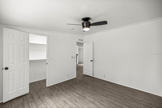 Building Photo - 16200 SW 57 St