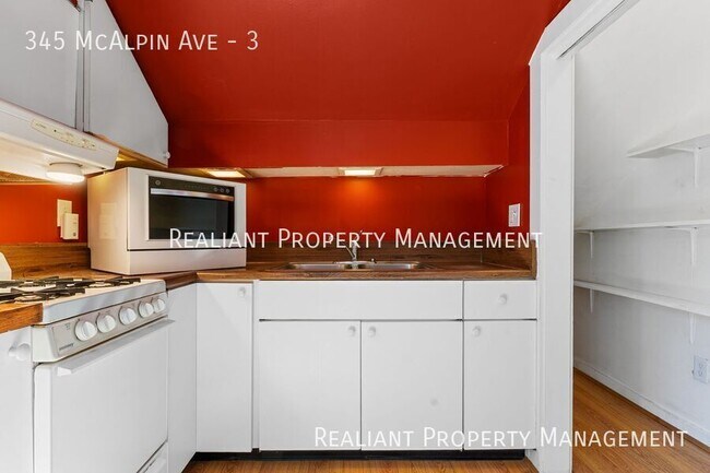 Building Photo - 345 McAlpin Ave