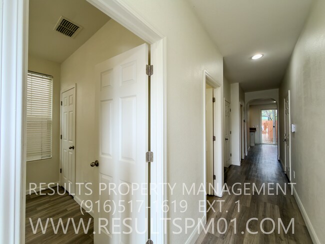 Building Photo - 3 Bedroom 2 bath Home in Natomas
