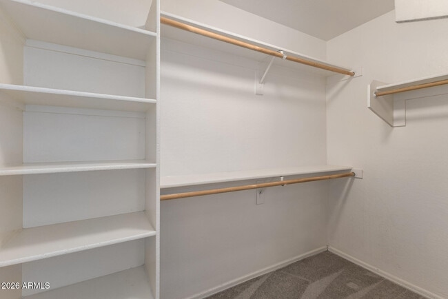 Building Photo - 3956 E Maplewood St