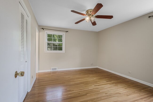 Building Photo - 4815 Danby Dr