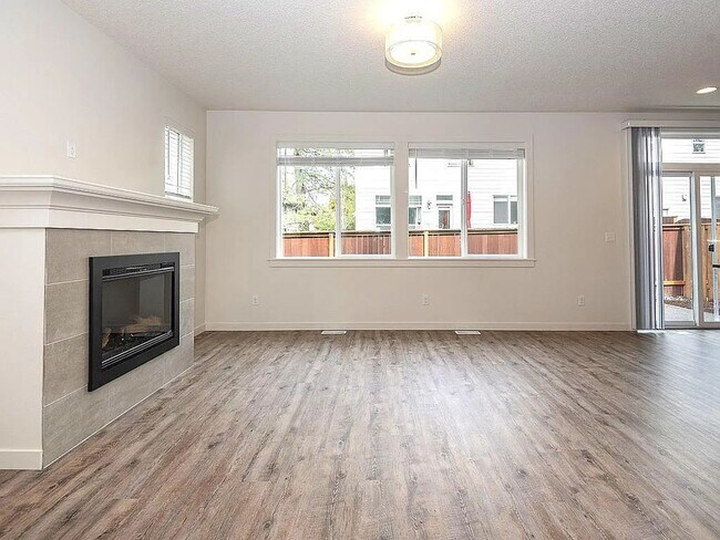 Building Photo - 9754 SW Windswept Place ~ MOVE IN SPECIAL! 1/2 Off 1st Months Rent!! Beautiful & Spacious Home