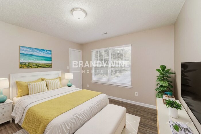 Building Photo - 5000 Oak Pasture Ln