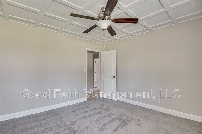 Building Photo - 4022 Windridge Dr