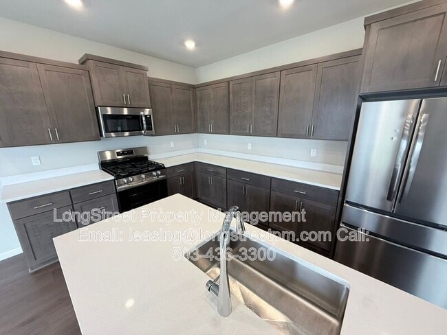 Building Photo - 5954 Henshaw St SE