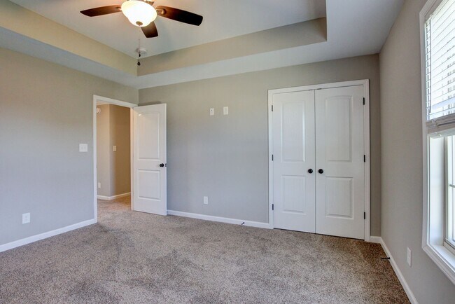 Building Photo - Big and Beautiful Smart Home
