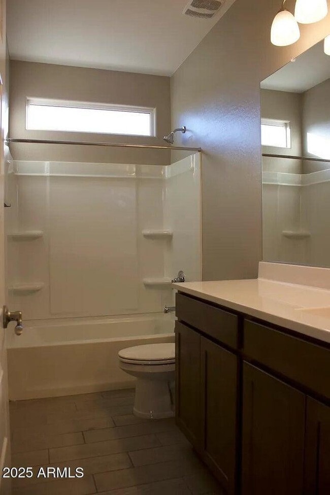 Building Photo - 8219 S 44th Gln