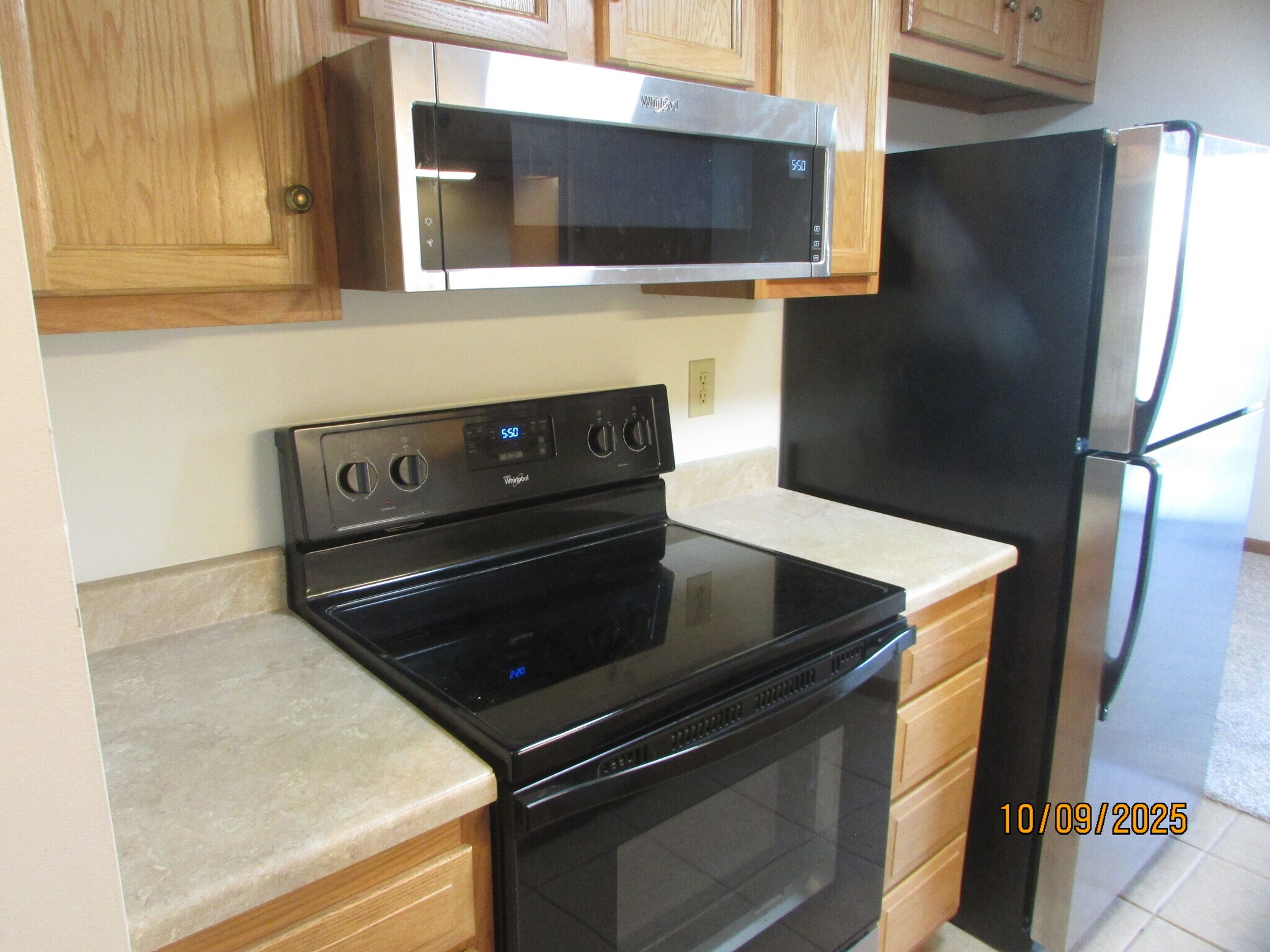 Building Photo - 1120 Eagle Feather Cir