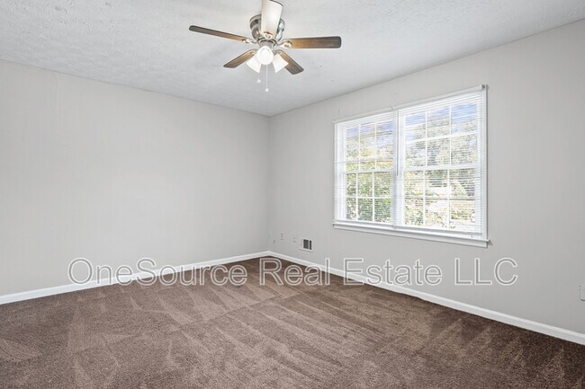 Building Photo - 5301 Stonebush Terrace