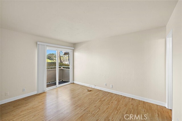 Building Photo - 229 W Escalones