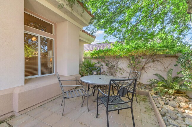 Building Photo - 37468 Westridge Ave