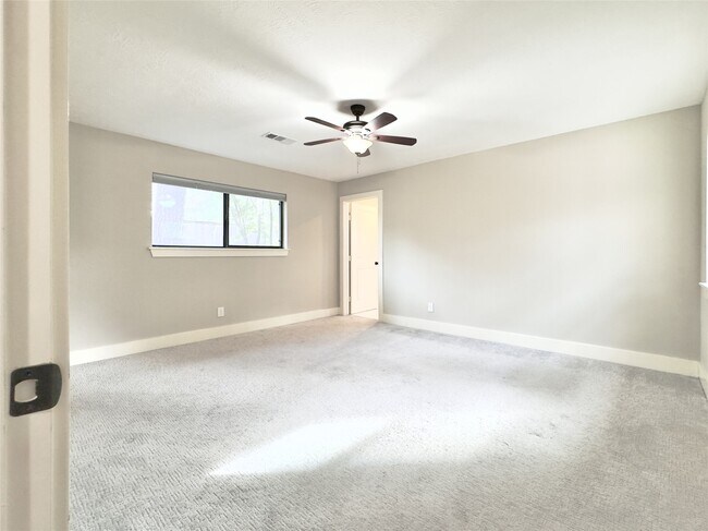 Building Photo - 14103 Kellywood Ln