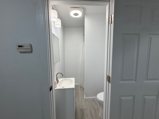 Building Photo - 1105 Highland Dr