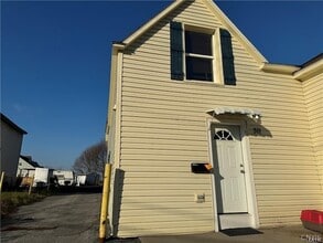 Building Photo - 311 High St