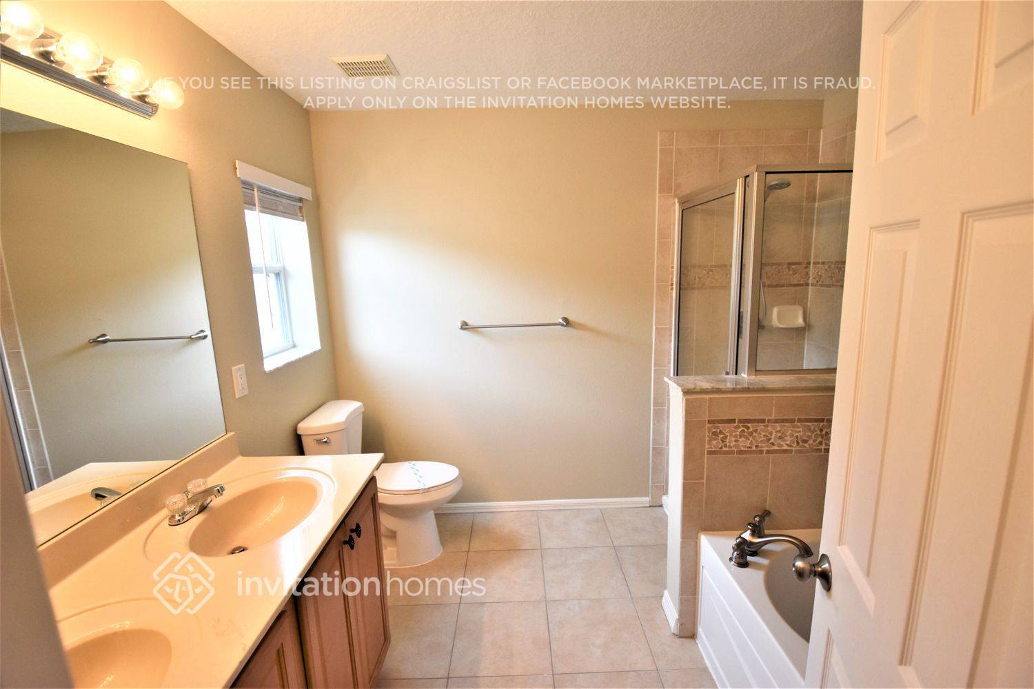 Building Photo - 15364 Galbi Dr
