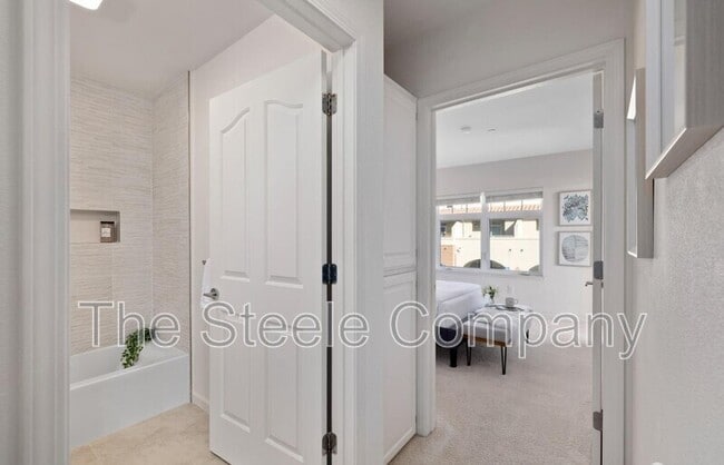 Building Photo - 3128 Loma Verde Dr