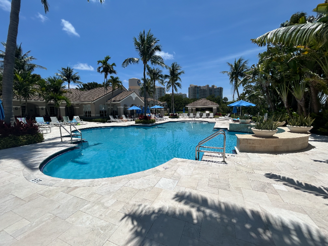 Building Photo - 3606 S Ocean Blvd