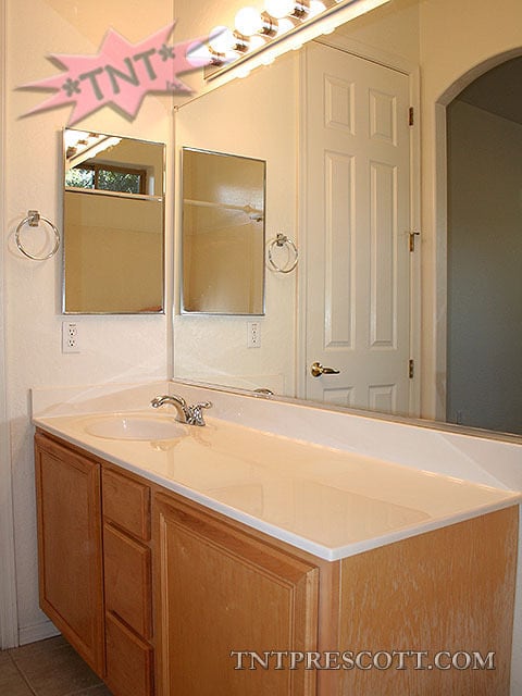 Building Photo - Home in Granville HOA